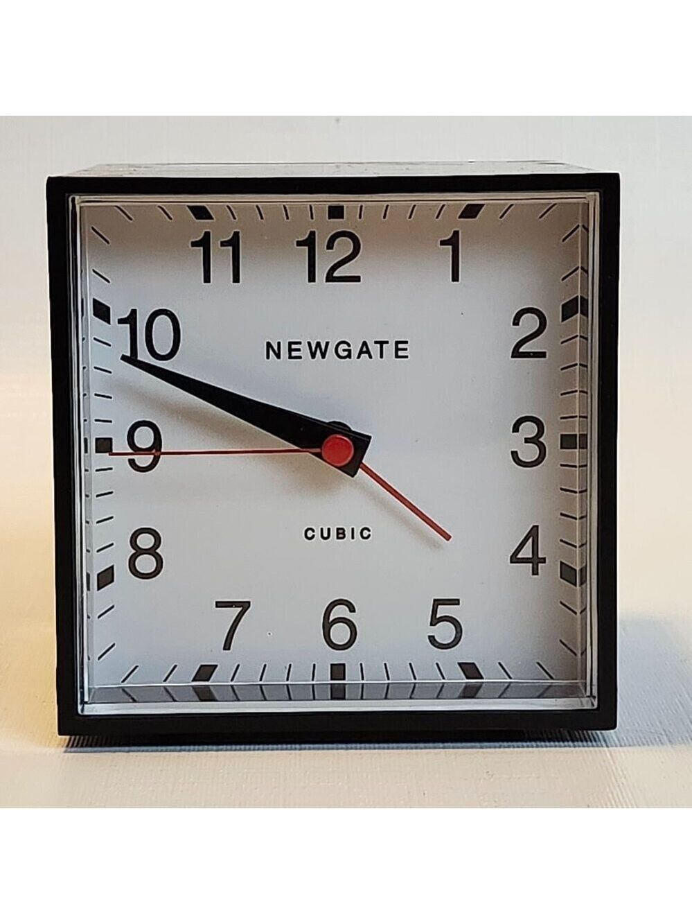 ATTRACTIVE Newgate Clocks Cubic Alarm Clock Minimalist Style WORKS